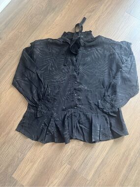 Zara Black Ruffle-Neck Button Front Blouse flared ruffle  hem  Sz Large nwot
